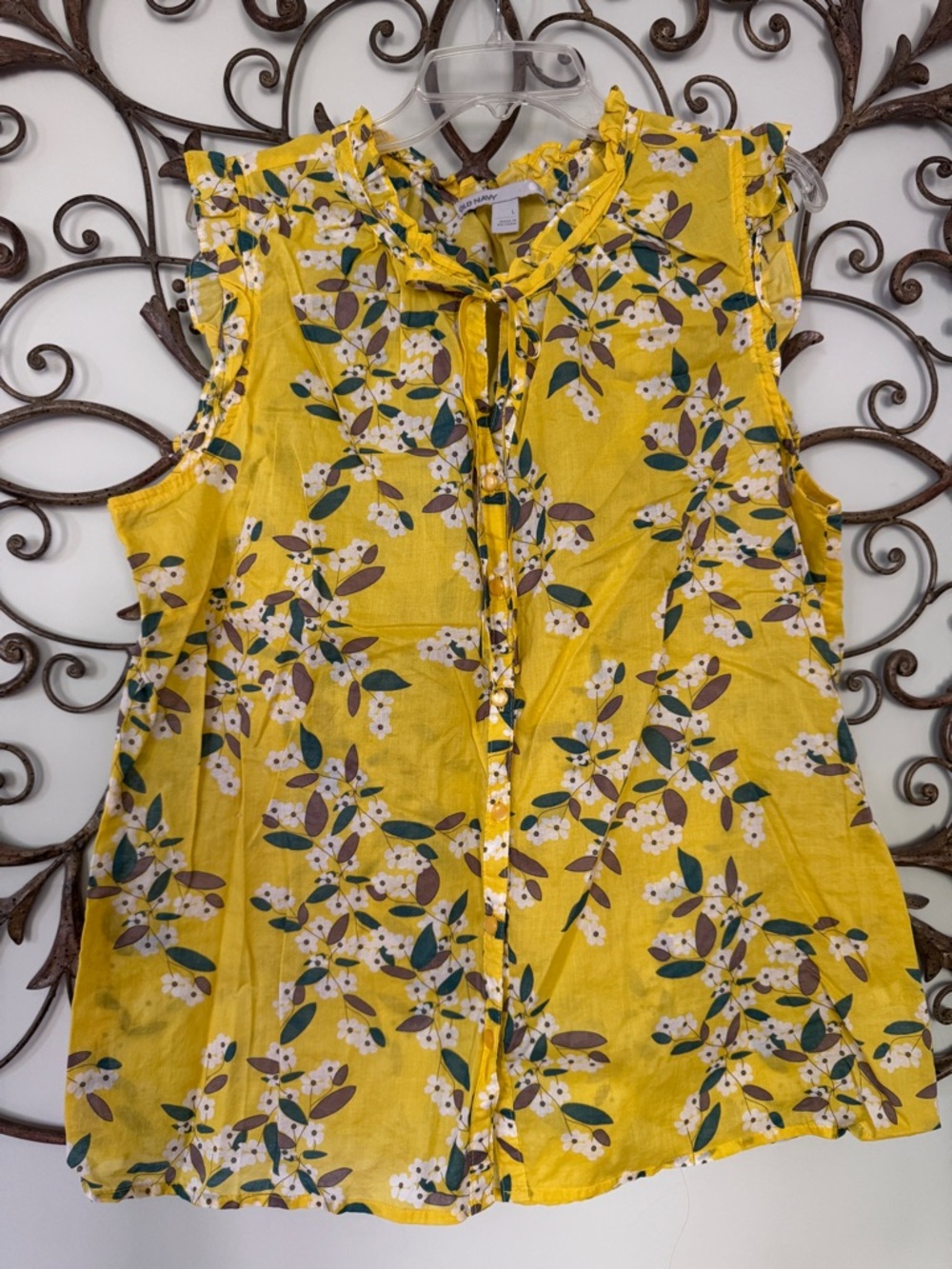 Old Navy cotton blouse size large. NWOT